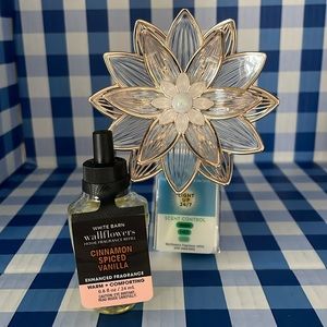 Bath & Body Works Wallflower Open Locus Nightlight Wallflower Plug & Refill